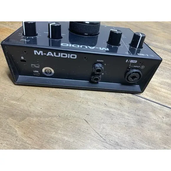 M-Audio AIR 192|4 USB Audio Interface - Picture 7 of 8